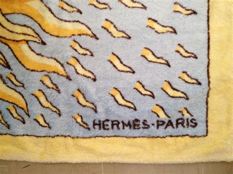 serviette de plage hermes|Serviette de plage de plage Hermès Marine, grand modèle .